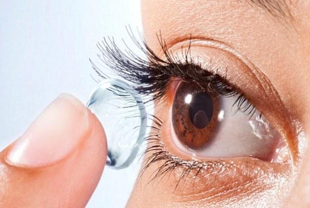 12 Tips For First Time Contact Lens Wearers Bella Contact Lens Transpeninsula Services