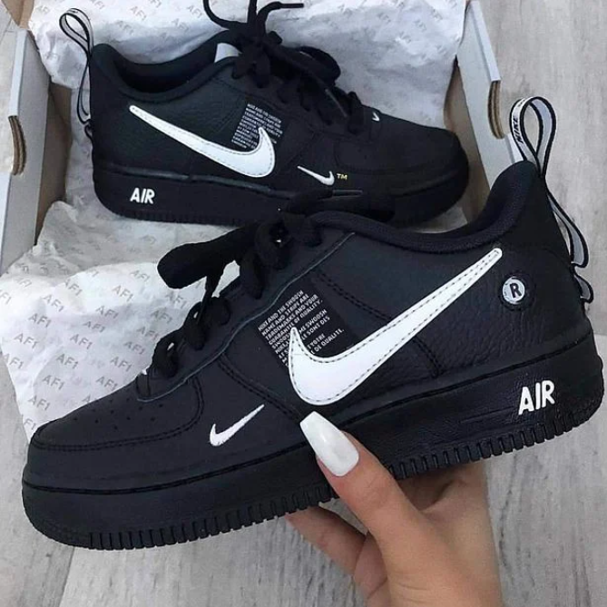 nike black air force 1 utility