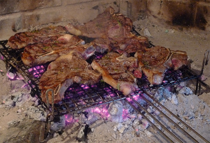 Bistecca alla Fiorentina – A Regional Classic of Mythical Proportions