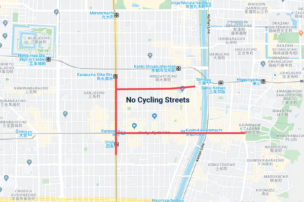 An illustrated map showing the three streets in downtown Kyoto where cycling in prohibited.