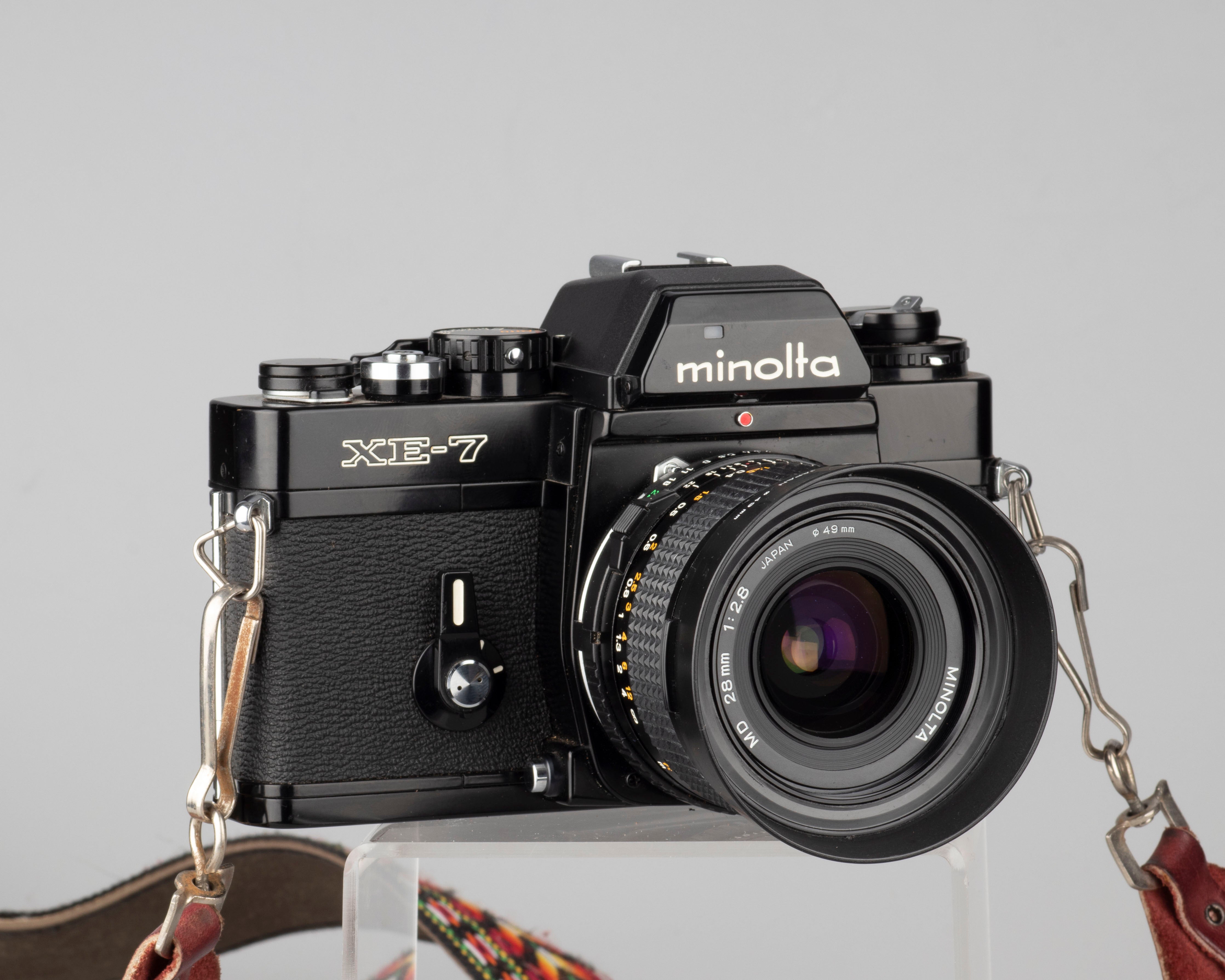 Minolta XE-7 35mm SLR (serial 1199607) w/ Minolta MD 28mm f2.8 lens