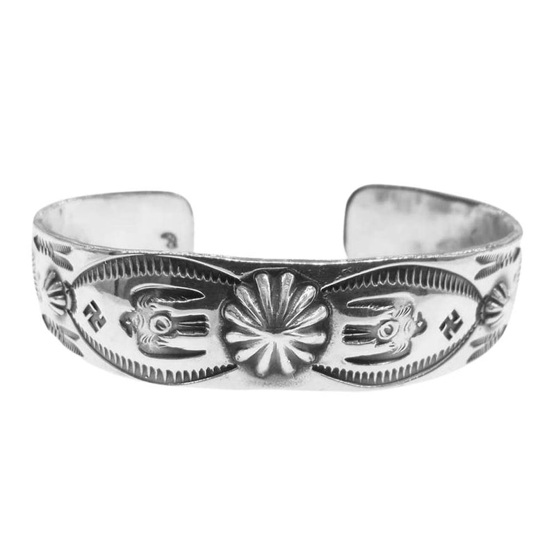 LARRY SMITH SHELL BANGLE -THUNDER BIRD | www.jarussi.com.br