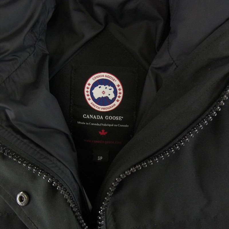 CANADA GOOSE カナダグース 2302JL 国内正規品 グリフィンタグ MACKENZIE PARKA マッケンジーパーカー ダウン コート  ブラック系 S【中古】