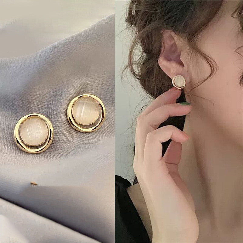 High-End Exaggerated Temperament Gold Earrings