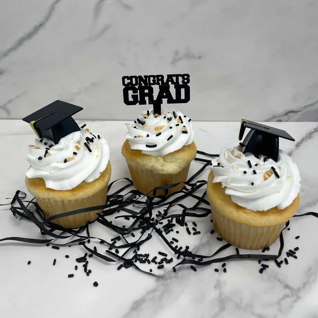 Graduate Cupcake Set Caramanda's