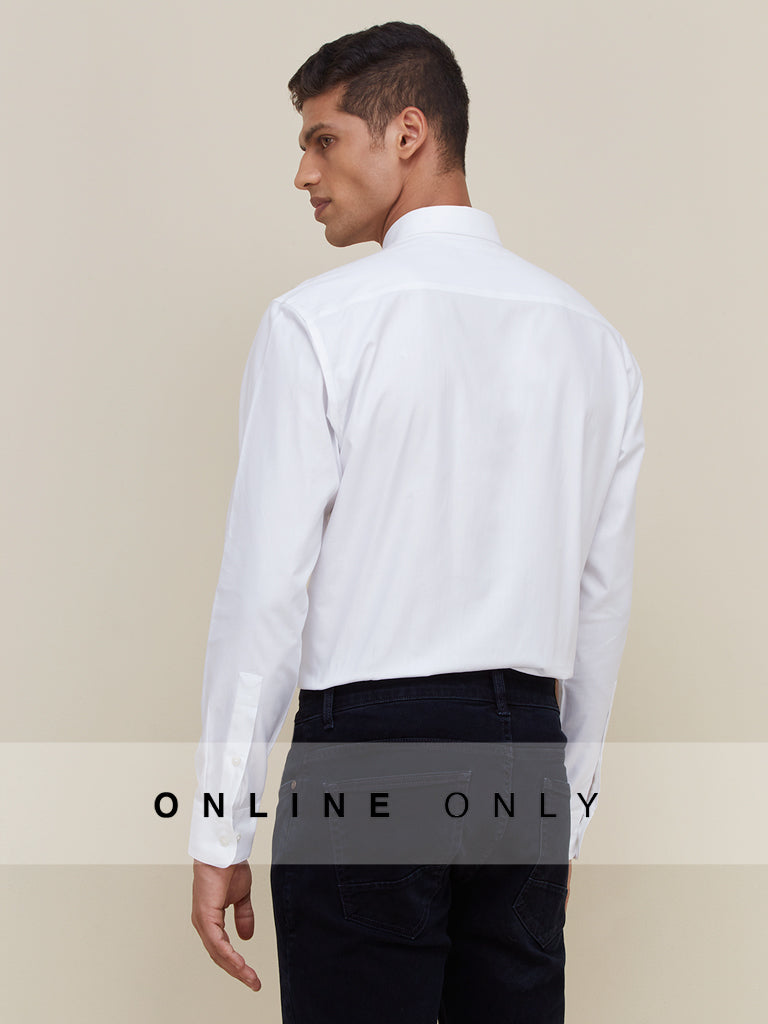 Ascot Luxury White Solid Relaxed Fit Shirt