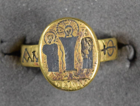 Gold ring, early Byzantine period, 6th-7th c.