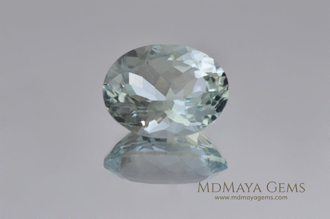 greenish blue aquamarine oval cut 2.28 ct