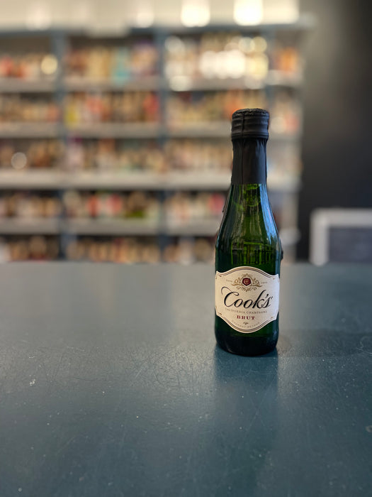 COOKS EXTRA DRY SPARKLING