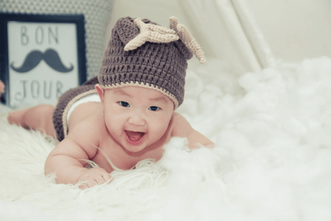 Baby Activities: Play with a Newborn