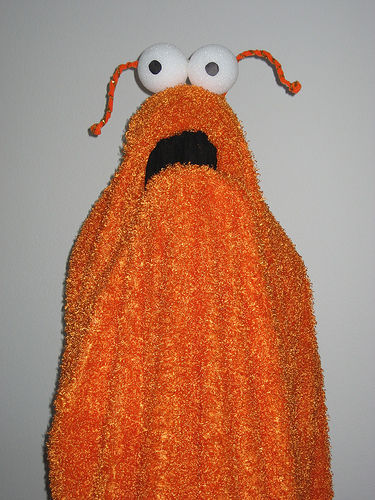 http://www.instructables.com/id/Yip-Yip-Costume/