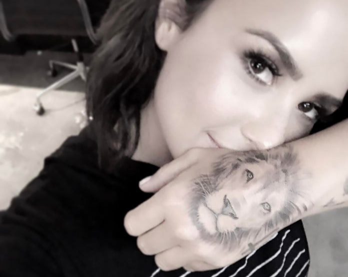 Demi Lovato Tatouage Lion
