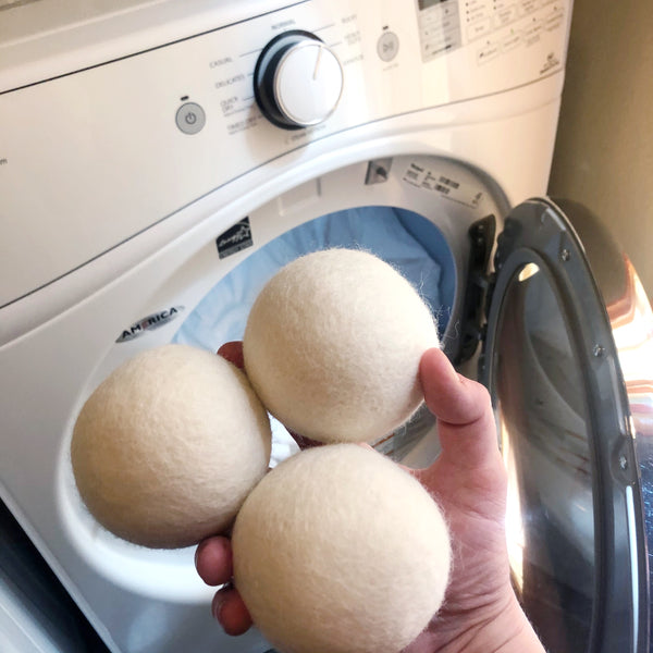 Wool dryer balls on barquegifts.com