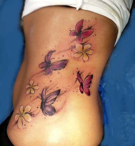 Tatouage Papillon Aquarelle sur Côte - Rêve de Papillon