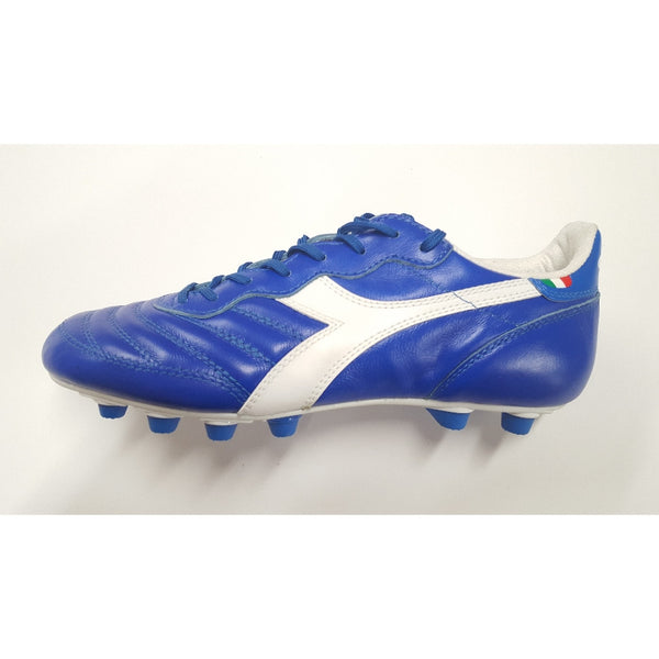 diadora soccer boots