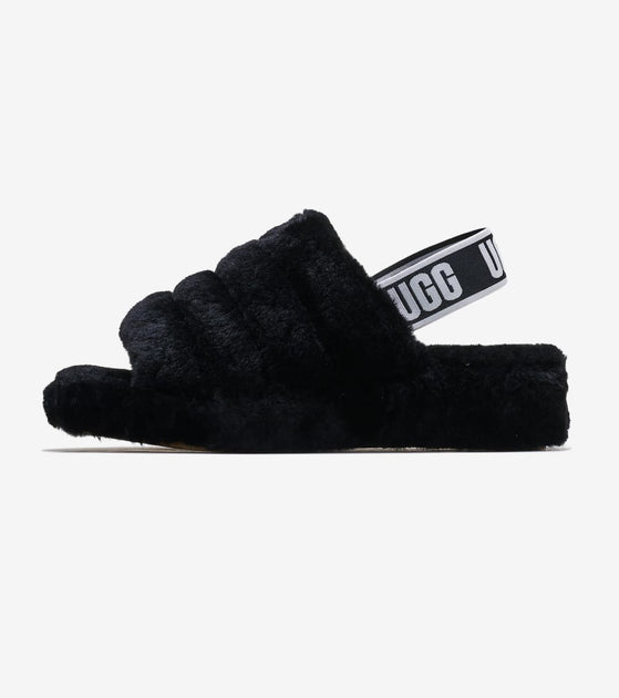 black uggs slides