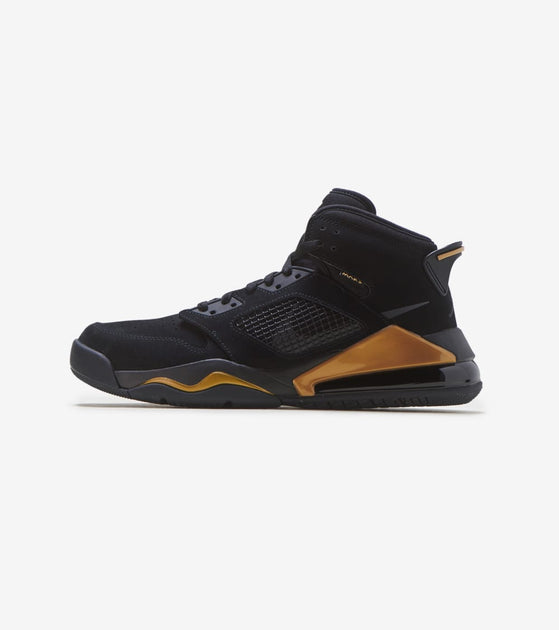 jordan mars 270 low black gold