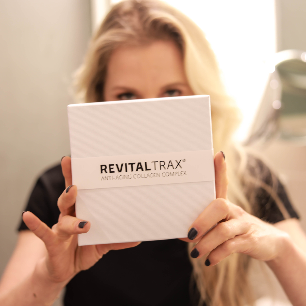 RevitalTrax Anti-Aging Collagen Complex gepresenteerd door Maaike Dorsteen.