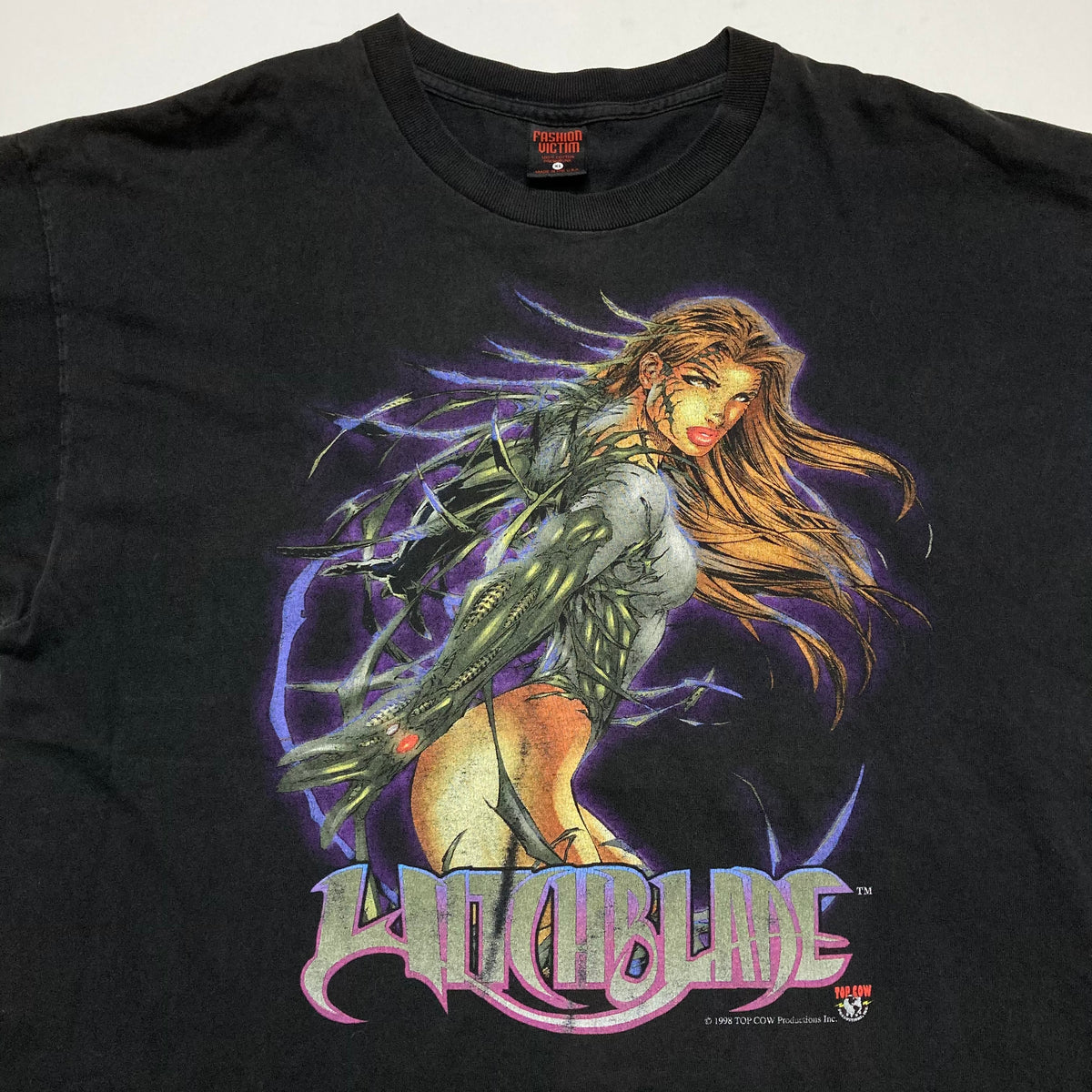 Witch Blade FASHION VICTIM T-shirt ©︎1997 odmalihnogu.org