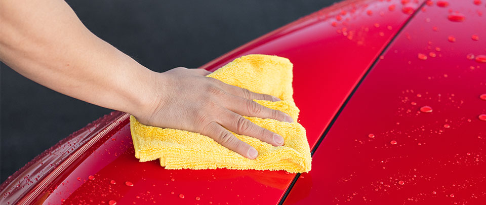 towel on car