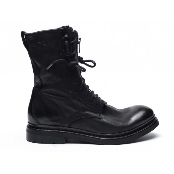 last conspiracy boots sale