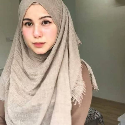 front-drape-hijab style