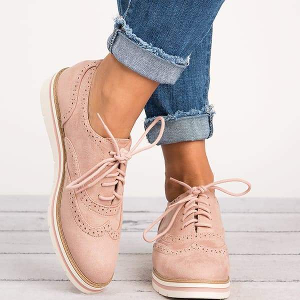 Lace Up Perforated Oxfords Shoes 