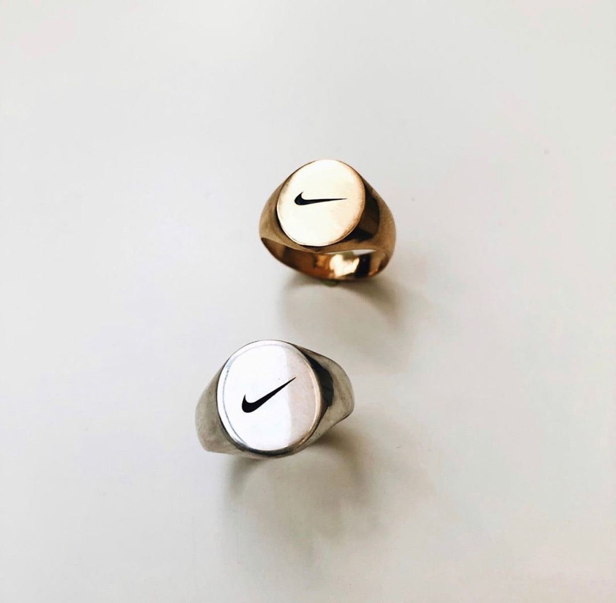 Swoosh Signet Ring – RIVR Jewellery