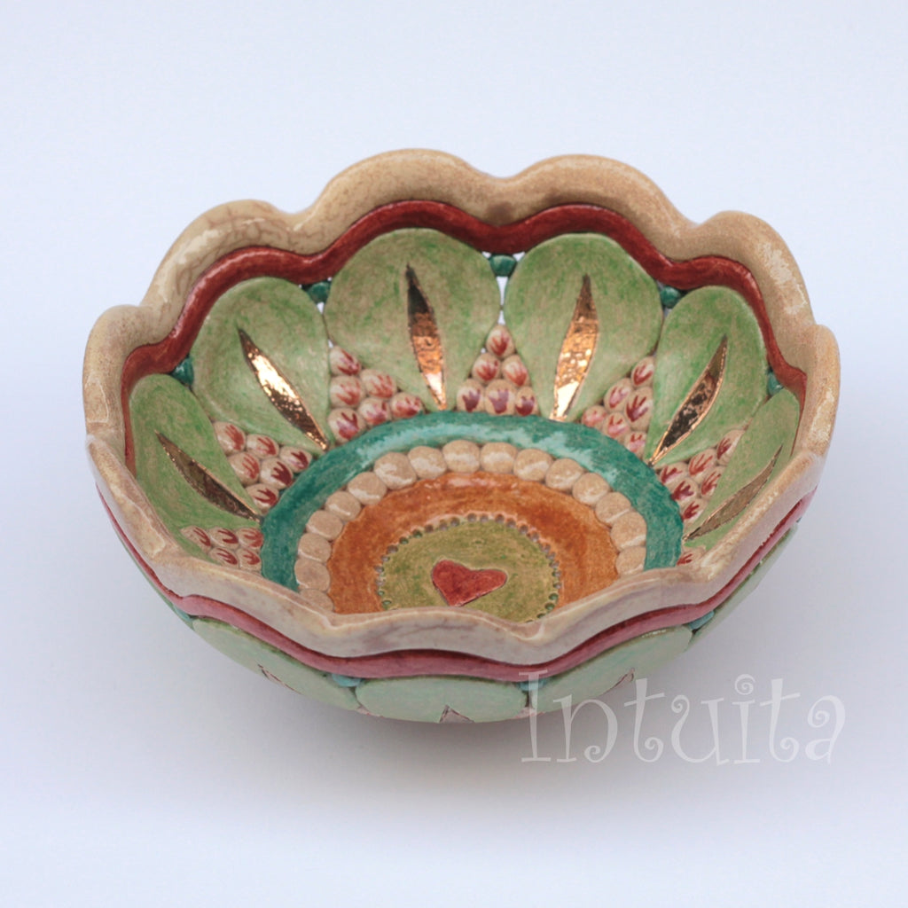 flower design ceramic bowl for Christmas in Intuita