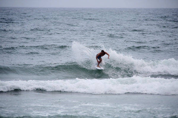 Cohete_Surfboards_Alex_Maniatis_AMS_China_Surfing_Surf_Hainan