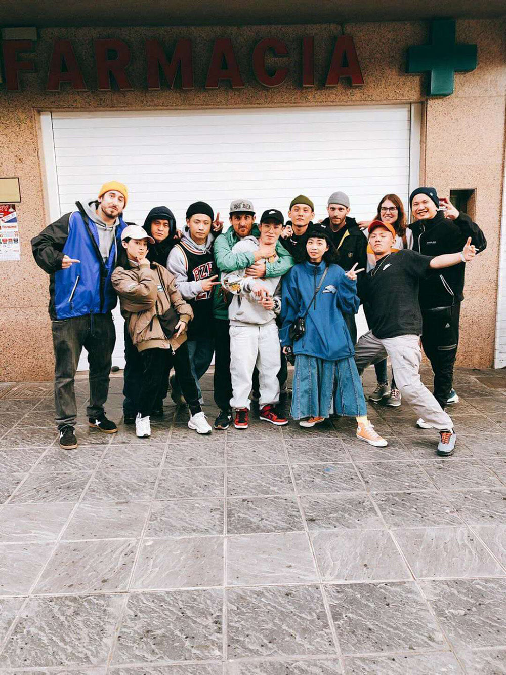 Mike Magik and Taiwanese crew in Spain