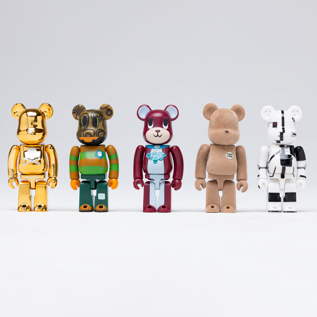 WORLD WIDE TOUR BE@RBRICK SET