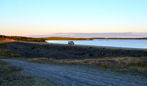 The Van on the Dam