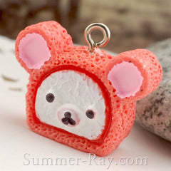 Cabochon Resin Teddy Bear Sponge Cake with Eye Bolt