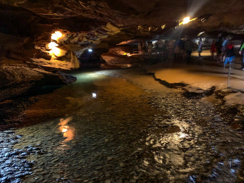 underground river in tuckaleechee caverns, tennessee