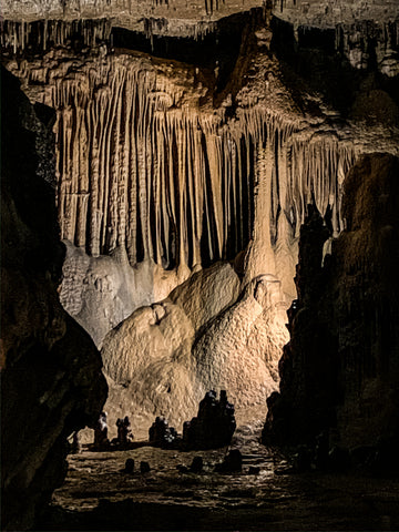 pipe organs rock formation along crystal palace tour in marengo cave
