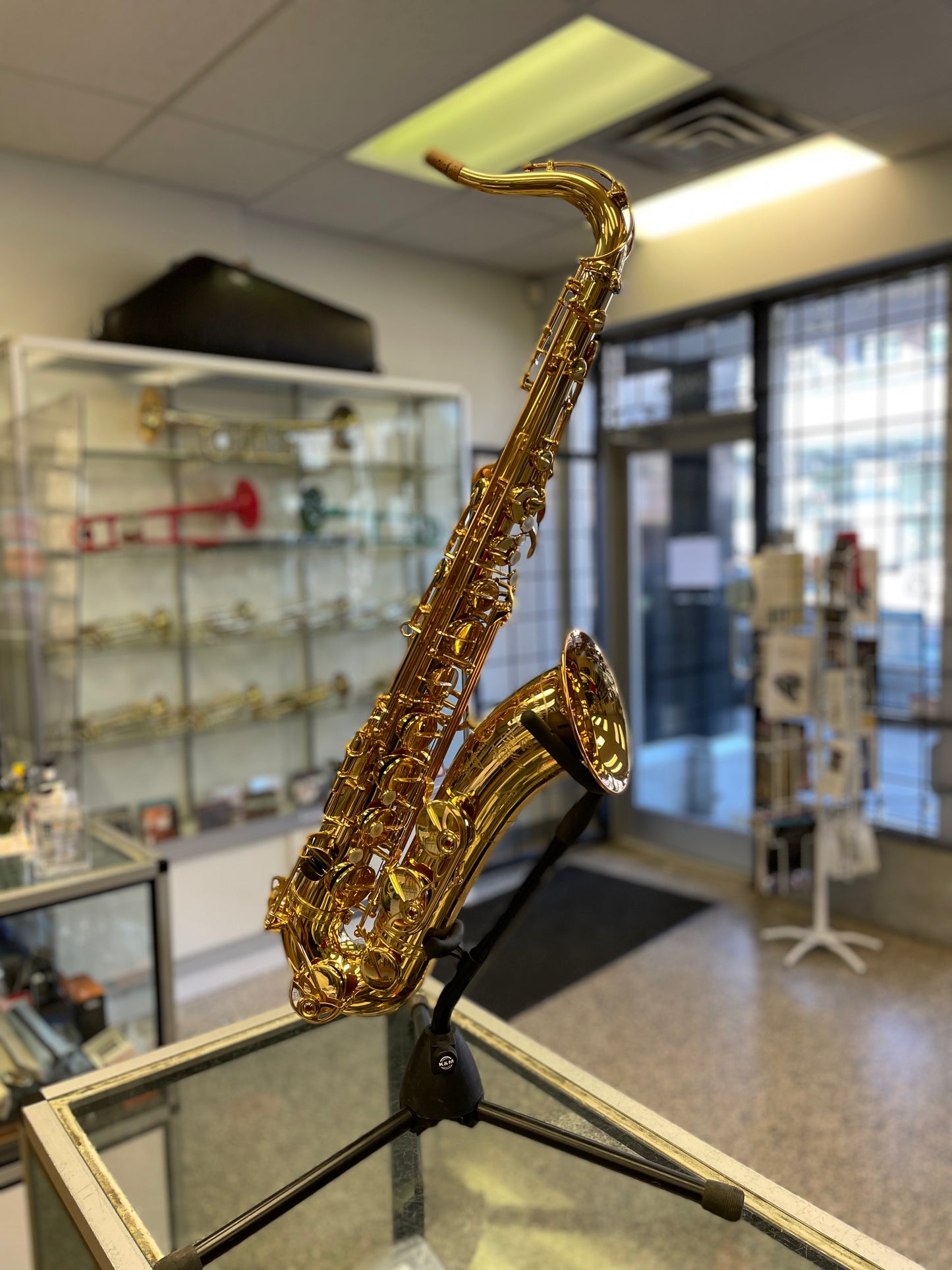 Pre-Owned Yamaha Custom Z Tenor Saxophone - Gold Lacquer