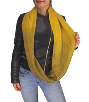 crittendenwayapartments Cashmere feel Gorgeous Warm Two Toned Infinity loop neck scarf snood