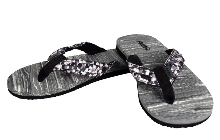 crittendenwayapartments Women's Casual Strappy Summer Slipper Shower Sandal Beach Flip Flops