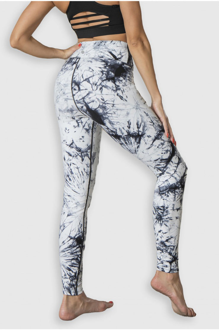 "Looking For You" Gradient Tie-Dye High Rise Leggings