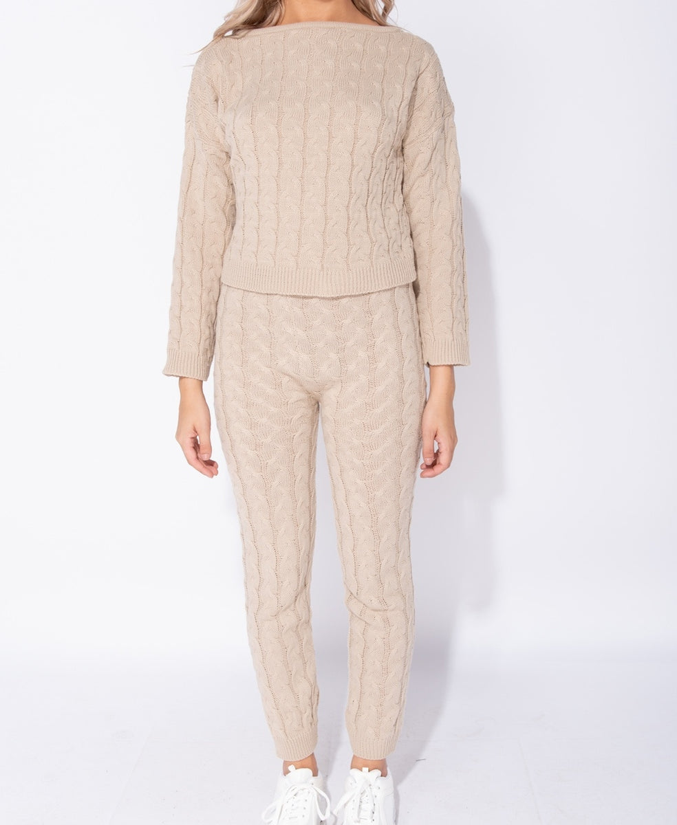 cable knit sweatpants