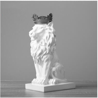 Handsome King Lion Figurine Resin Statue Mantelpiece Decor Desktop Stately Regal Mascot Nordic Style Decor Mantelpiece Ornaments