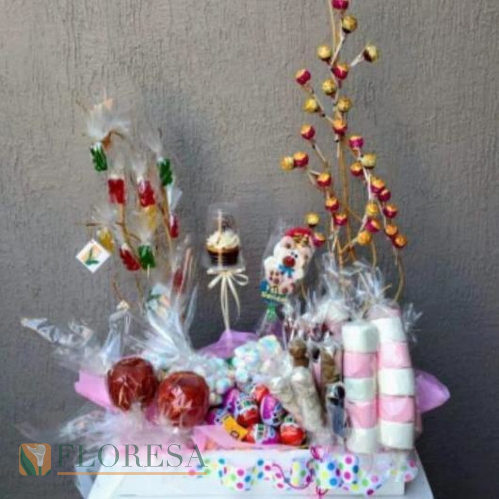 Fiesta De Dulces Arreglo Floral