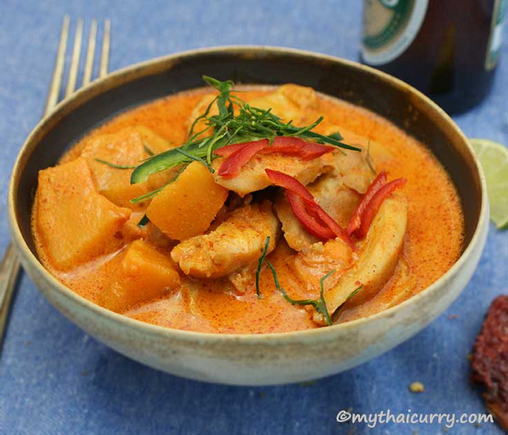 Thai Red Chicken Curry with Butternut Squash Serving Presentation 2