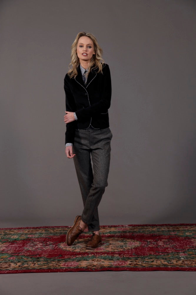 Angeline jacket / Evie shirt / Naomi pant wool glitter