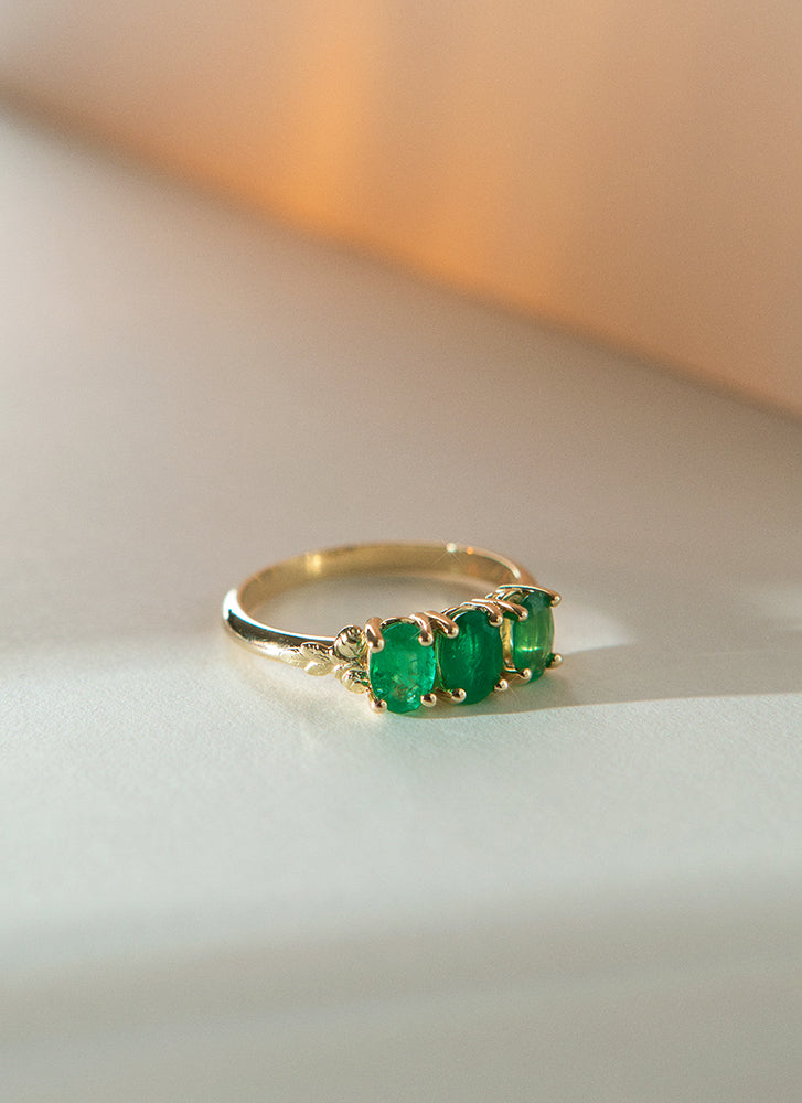smaragd ring 14k goud – Studio Kroewe
