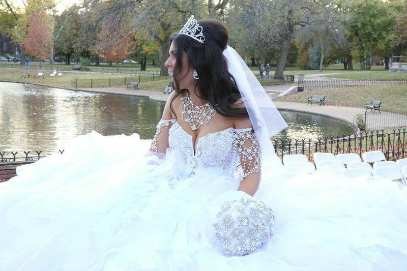 Sondra Celli 'Custom' size 10 used wedding dress – Nearly Newlywed