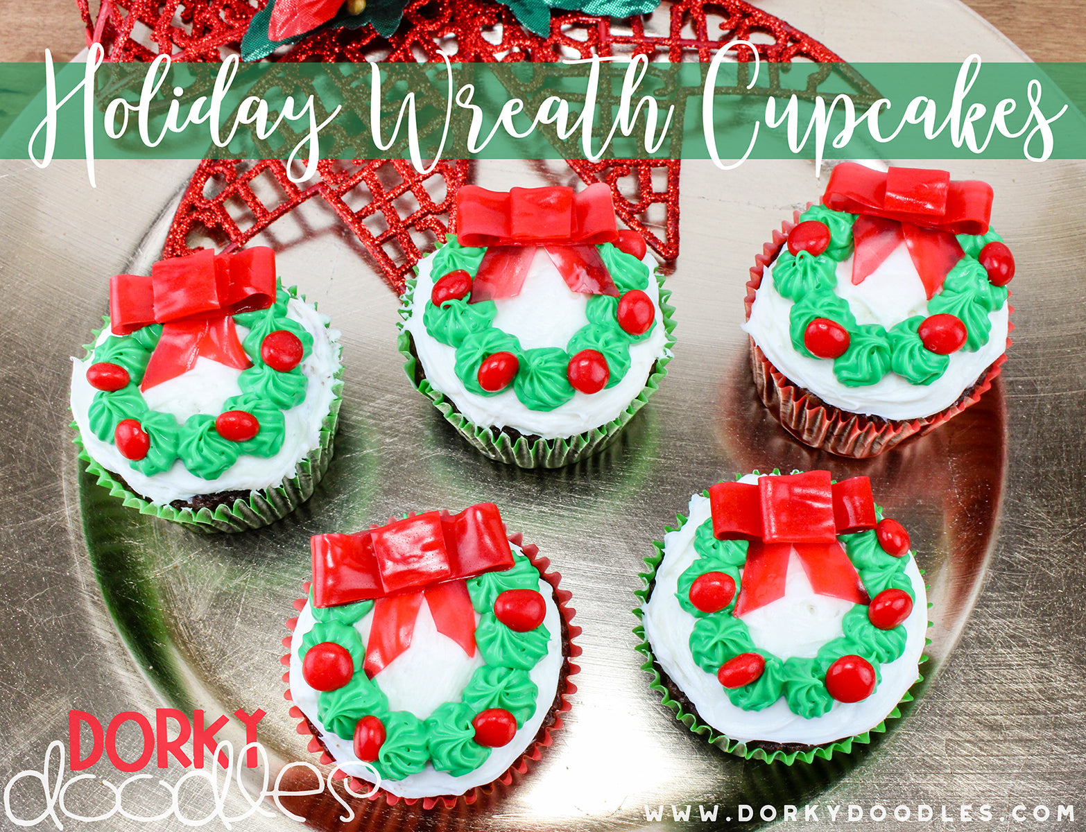 holiday wreath cupcakes