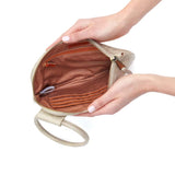 SABLE CLUTCH WRISTLET