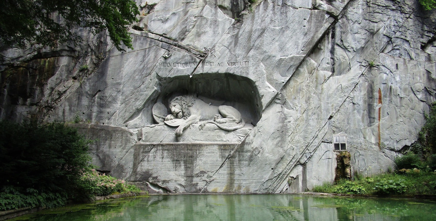 Monument Lion Historique à Lucerne